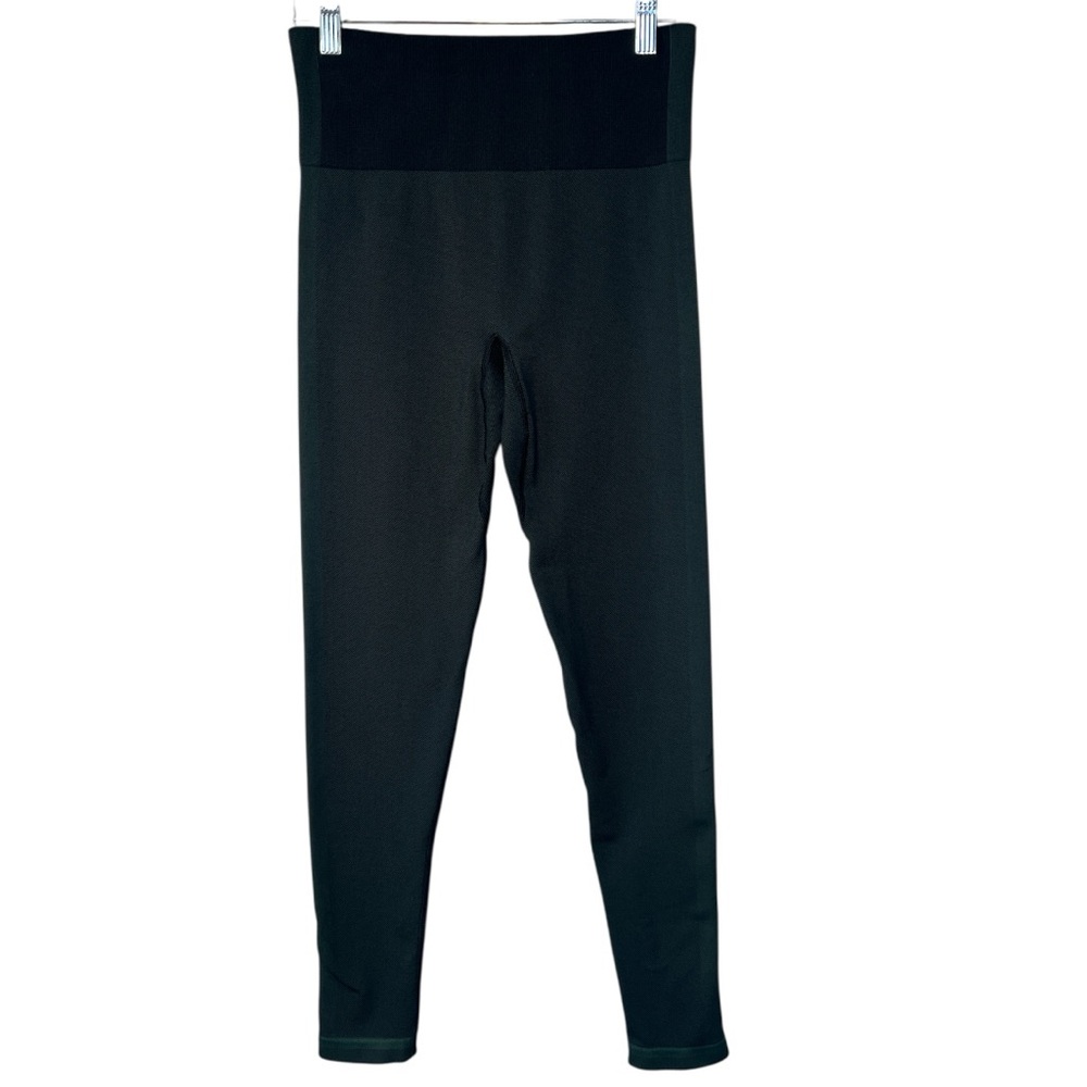 Outdoor Voices seamless smooth 7/8 legging black/evergreen size small